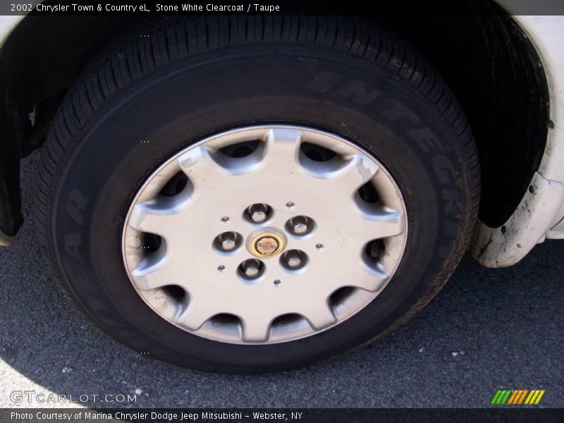 Stone White Clearcoat / Taupe 2002 Chrysler Town & Country eL