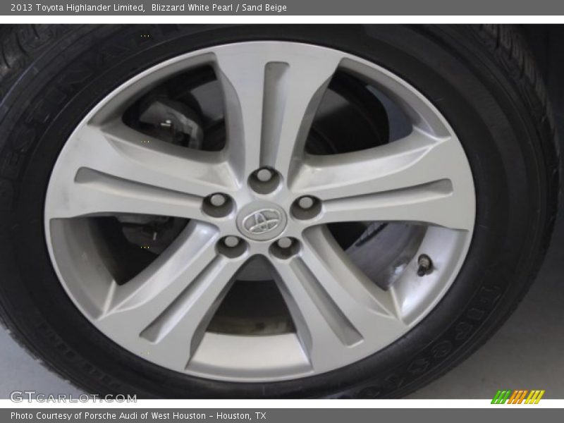 Blizzard White Pearl / Sand Beige 2013 Toyota Highlander Limited