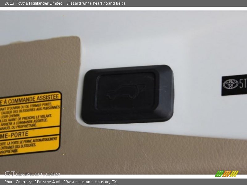 Blizzard White Pearl / Sand Beige 2013 Toyota Highlander Limited