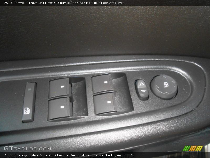 Champagne Silver Metallic / Ebony/Mojave 2013 Chevrolet Traverse LT AWD