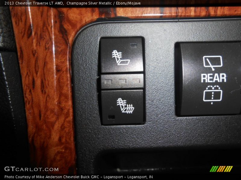 Champagne Silver Metallic / Ebony/Mojave 2013 Chevrolet Traverse LT AWD