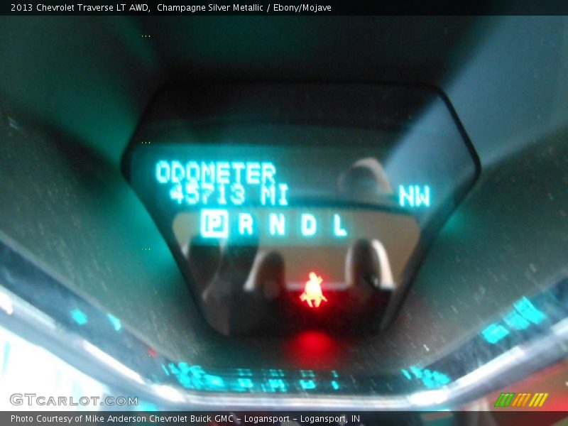 Champagne Silver Metallic / Ebony/Mojave 2013 Chevrolet Traverse LT AWD