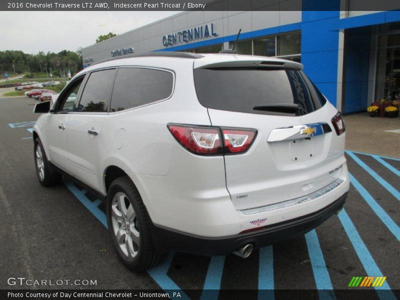 Iridescent Pearl Tricoat / Ebony 2016 Chevrolet Traverse LTZ AWD