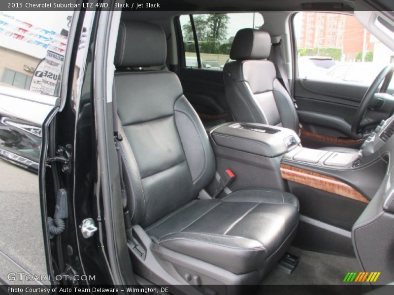 Black / Jet Black 2015 Chevrolet Suburban LTZ 4WD