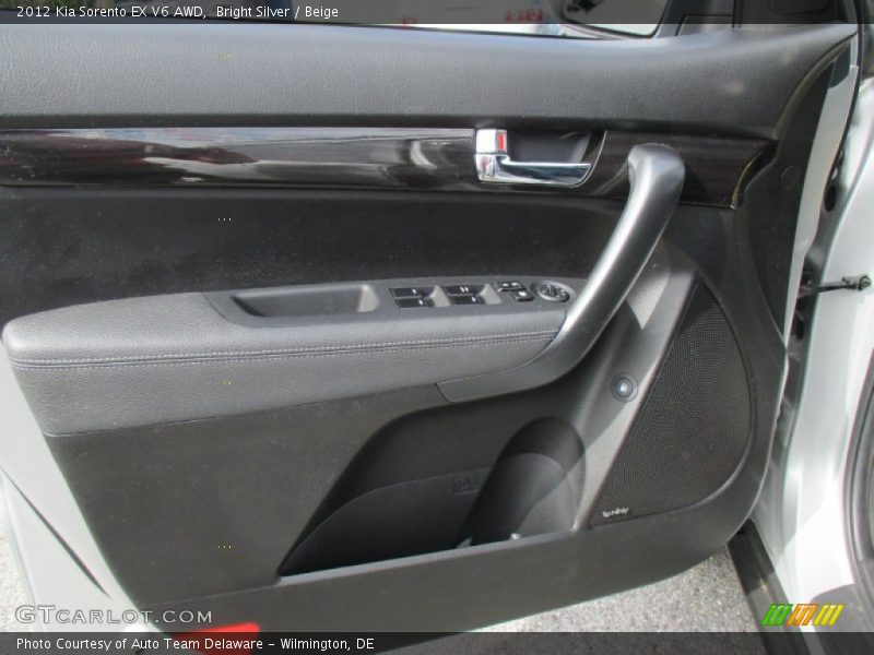 Bright Silver / Beige 2012 Kia Sorento EX V6 AWD