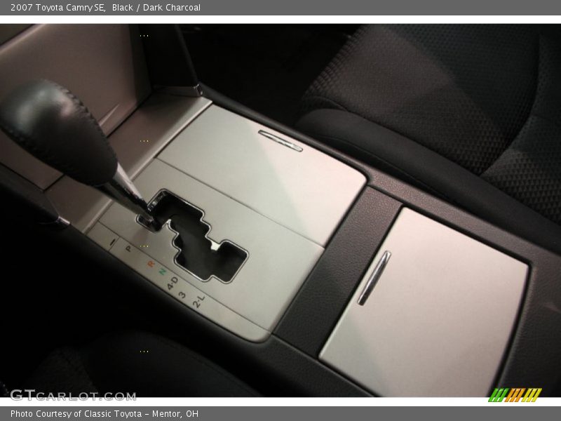Black / Dark Charcoal 2007 Toyota Camry SE