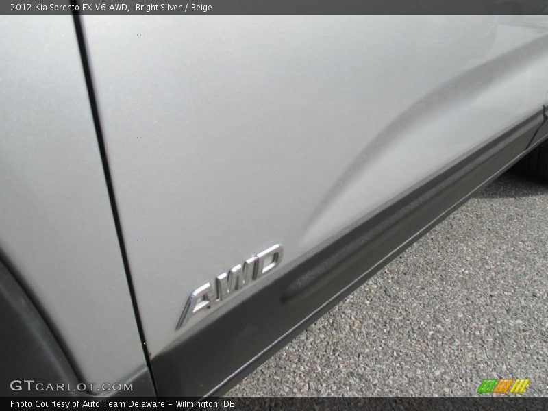 Bright Silver / Beige 2012 Kia Sorento EX V6 AWD