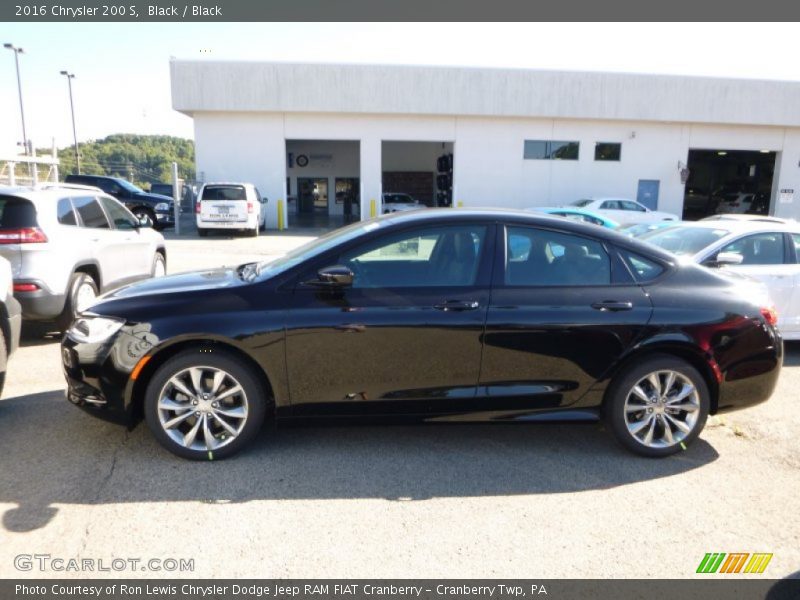 Black / Black 2016 Chrysler 200 S