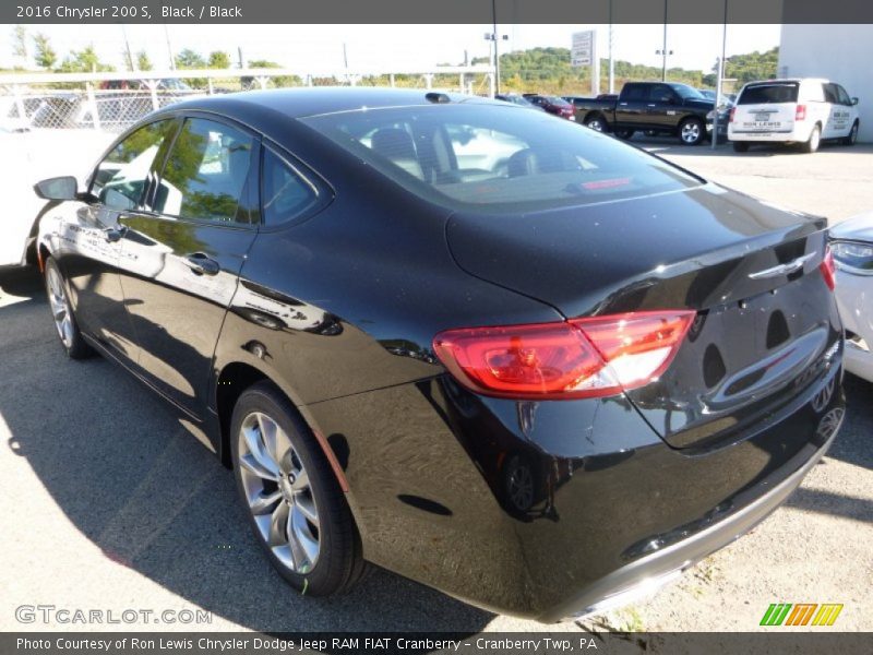 Black / Black 2016 Chrysler 200 S