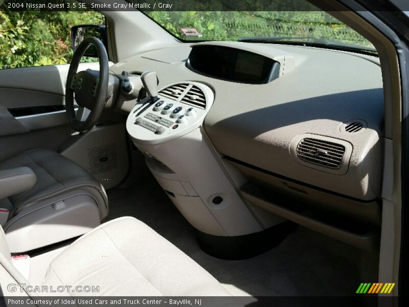 Smoke Gray Metallic / Gray 2004 Nissan Quest 3.5 SE