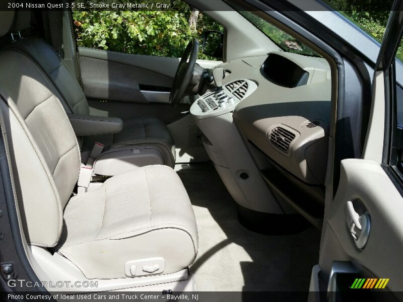 Smoke Gray Metallic / Gray 2004 Nissan Quest 3.5 SE