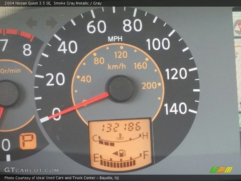 Smoke Gray Metallic / Gray 2004 Nissan Quest 3.5 SE