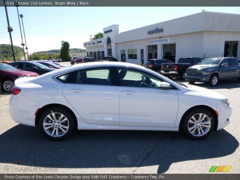 Bright White / Black 2016 Chrysler 200 Limited