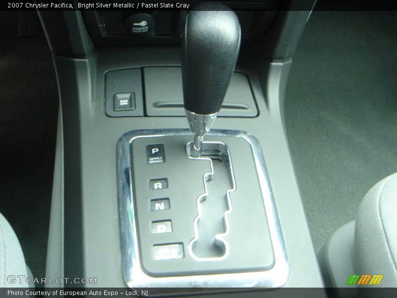 Bright Silver Metallic / Pastel Slate Gray 2007 Chrysler Pacifica