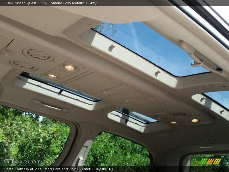 Smoke Gray Metallic / Gray 2004 Nissan Quest 3.5 SE