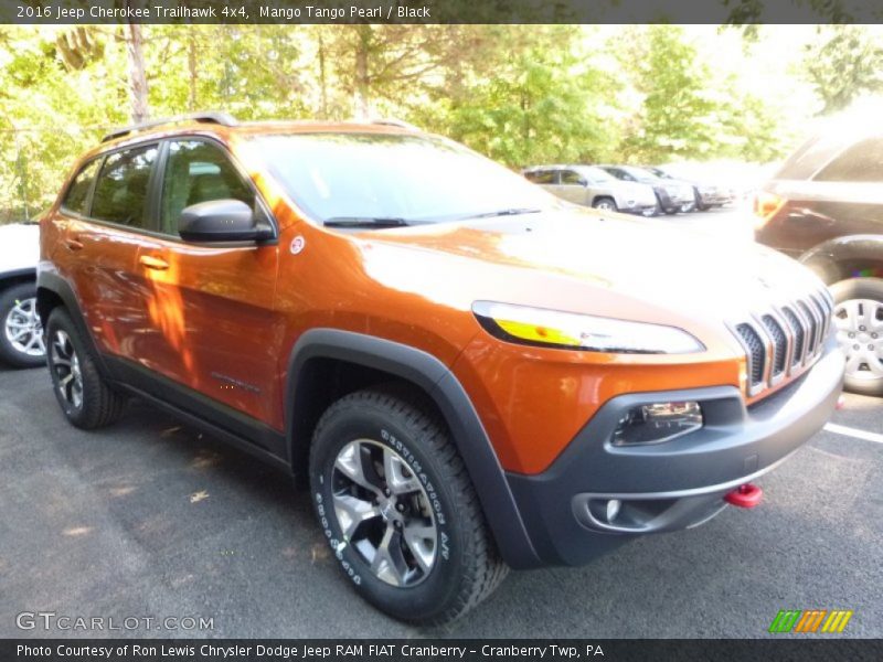 Mango Tango Pearl / Black 2016 Jeep Cherokee Trailhawk 4x4