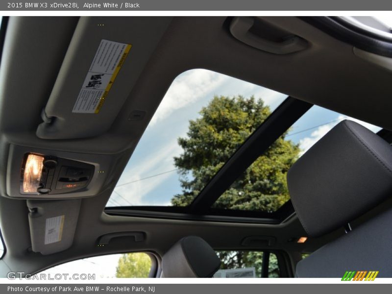 Alpine White / Black 2015 BMW X3 xDrive28i