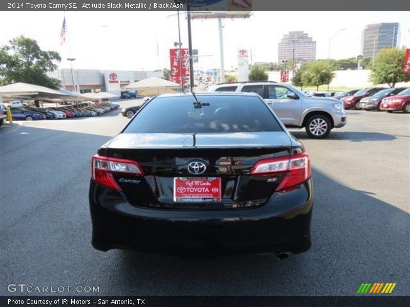 Attitude Black Metallic / Black/Ash 2014 Toyota Camry SE