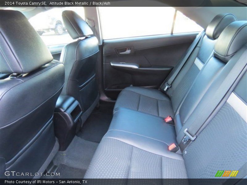 Attitude Black Metallic / Black/Ash 2014 Toyota Camry SE