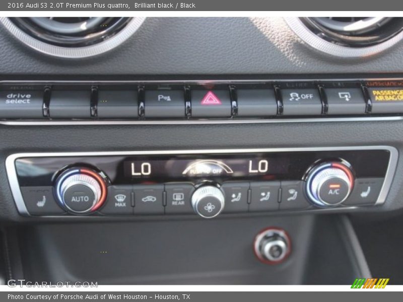 Controls of 2016 S3 2.0T Premium Plus quattro