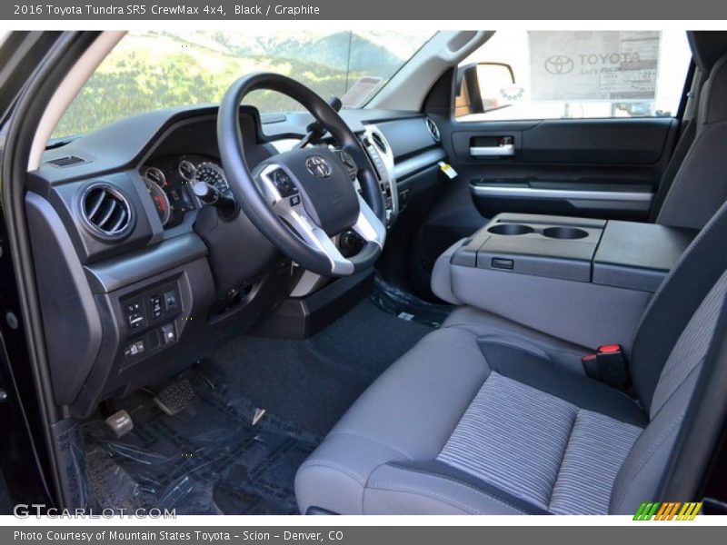 Black / Graphite 2016 Toyota Tundra SR5 CrewMax 4x4