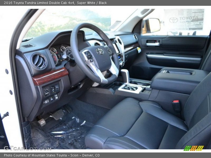 Super White / Black 2016 Toyota Tundra Limited Double Cab 4x4