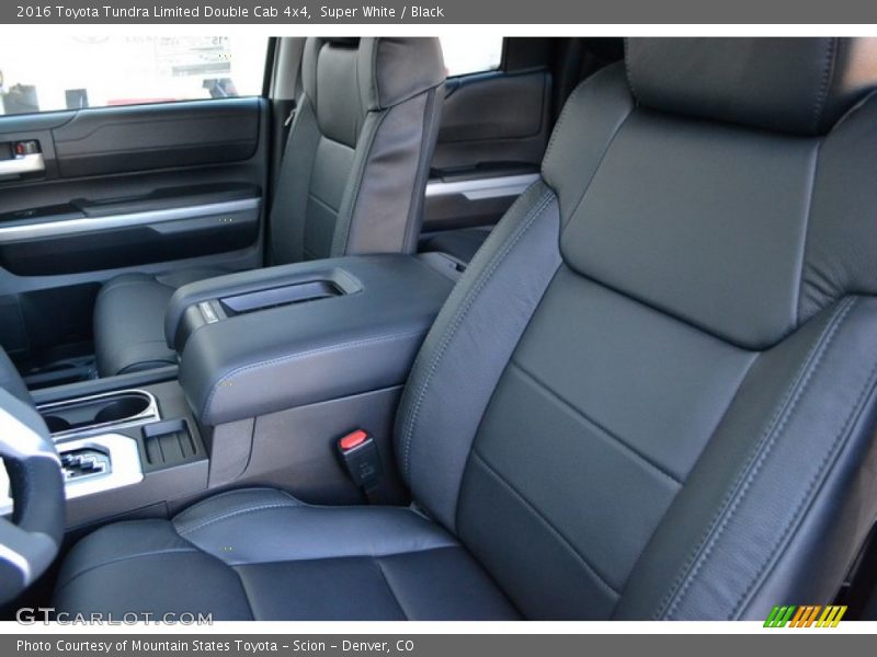 Super White / Black 2016 Toyota Tundra Limited Double Cab 4x4