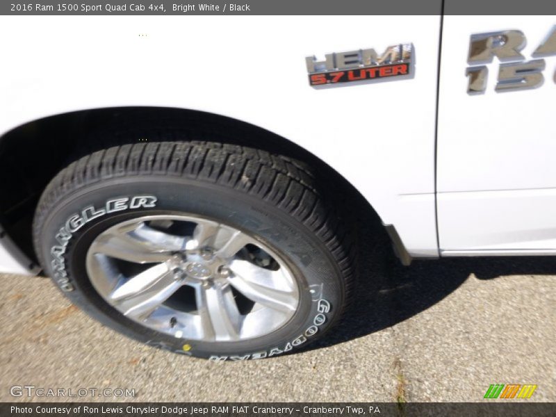 Bright White / Black 2016 Ram 1500 Sport Quad Cab 4x4