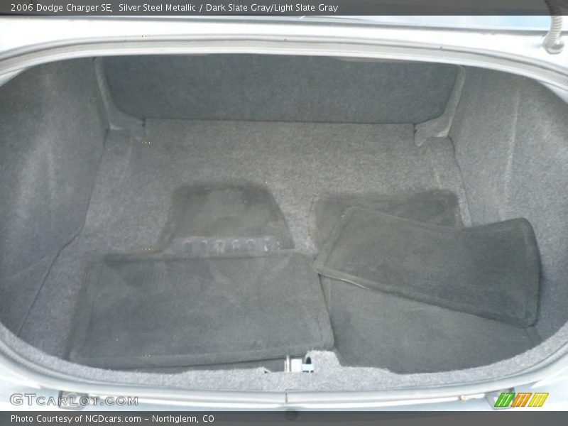 Silver Steel Metallic / Dark Slate Gray/Light Slate Gray 2006 Dodge Charger SE