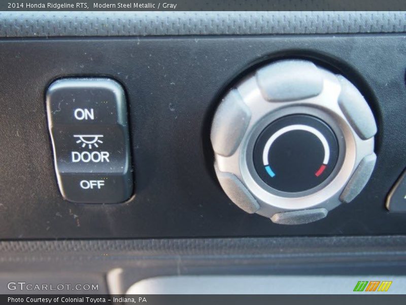Modern Steel Metallic / Gray 2014 Honda Ridgeline RTS