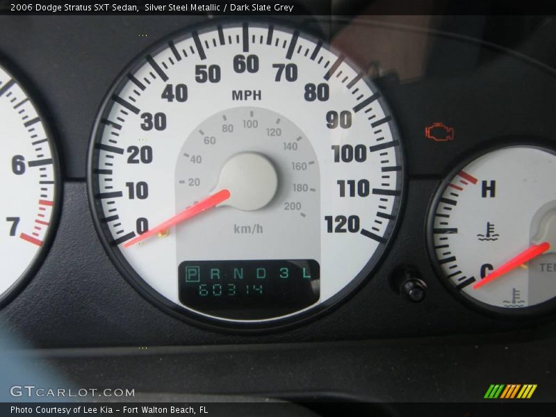 Silver Steel Metallic / Dark Slate Grey 2006 Dodge Stratus SXT Sedan