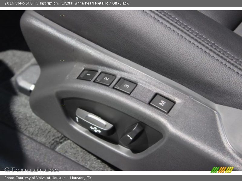 Controls of 2016 S60 T5 Inscription