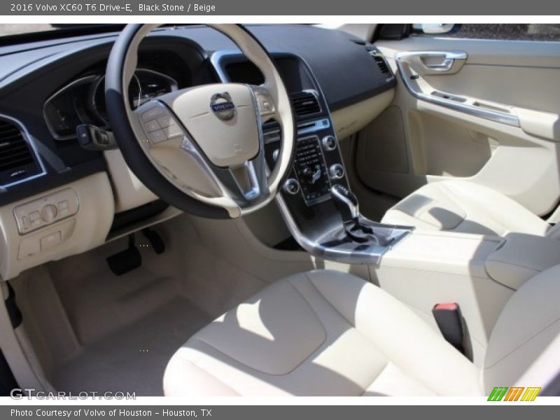 Black Stone / Beige 2016 Volvo XC60 T6 Drive-E