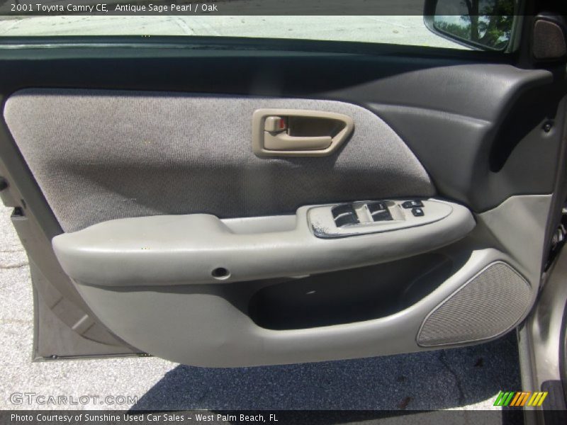 Antique Sage Pearl / Oak 2001 Toyota Camry CE
