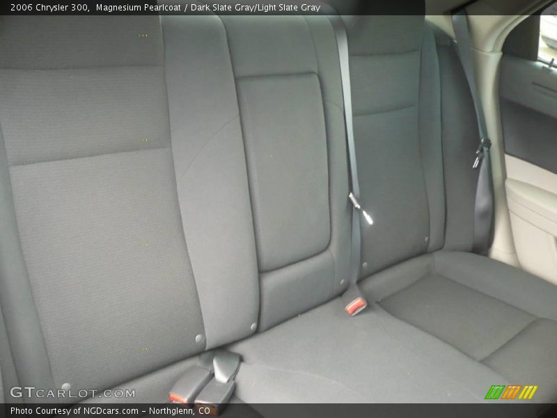 Magnesium Pearlcoat / Dark Slate Gray/Light Slate Gray 2006 Chrysler 300