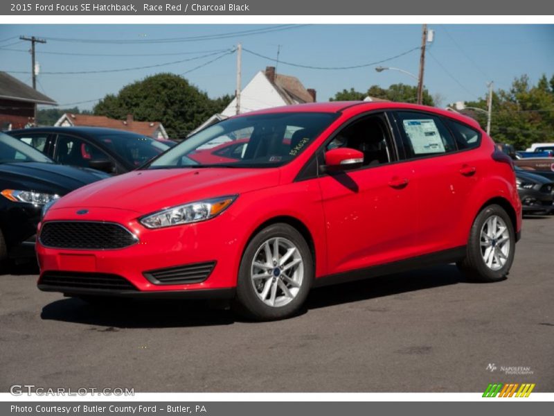 Race Red / Charcoal Black 2015 Ford Focus SE Hatchback