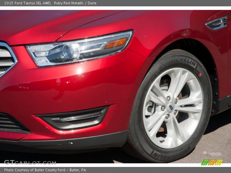 Ruby Red Metallic / Dune 2015 Ford Taurus SEL AWD