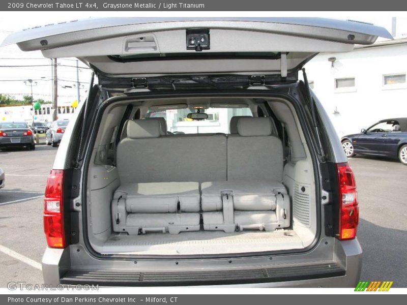 Graystone Metallic / Light Titanium 2009 Chevrolet Tahoe LT 4x4