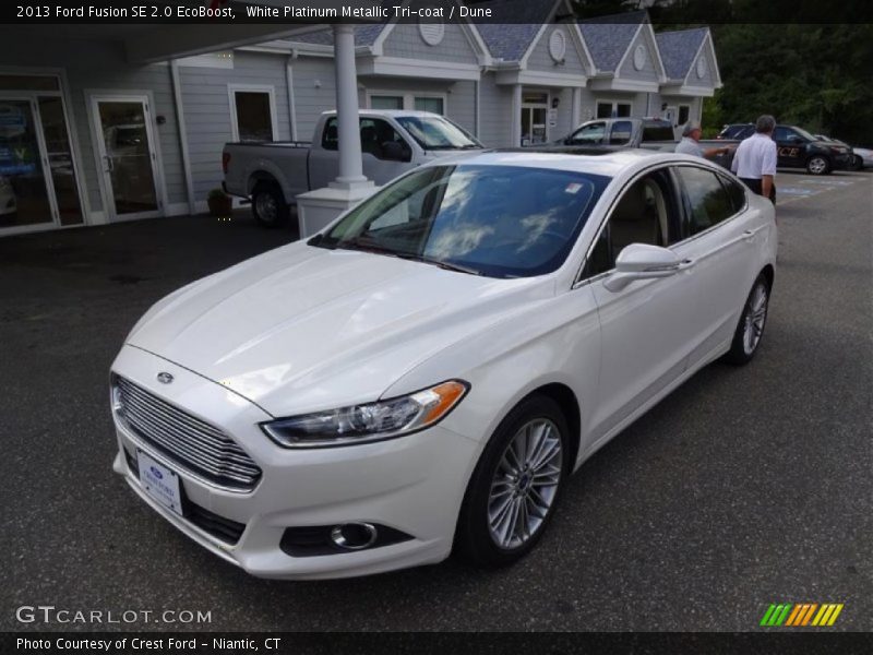 White Platinum Metallic Tri-coat / Dune 2013 Ford Fusion SE 2.0 EcoBoost