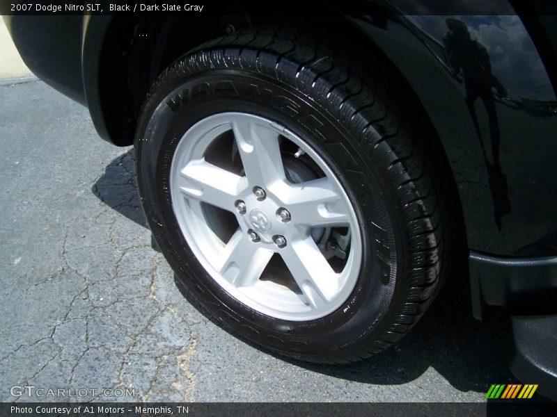 Black / Dark Slate Gray 2007 Dodge Nitro SLT