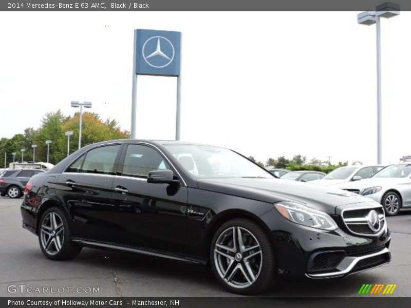 Front 3/4 View of 2014 E 63 AMG