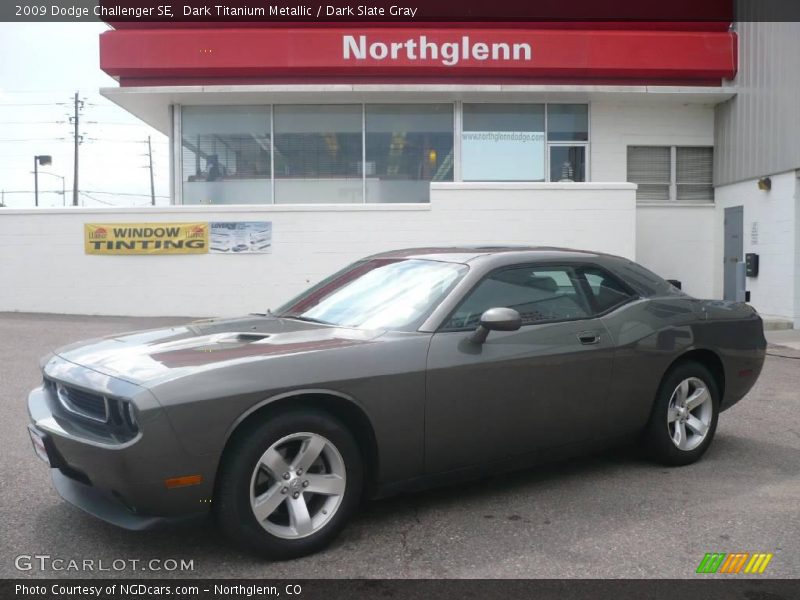 Dark Titanium Metallic / Dark Slate Gray 2009 Dodge Challenger SE