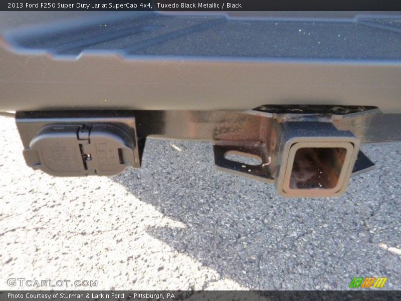 Tuxedo Black Metallic / Black 2013 Ford F250 Super Duty Lariat SuperCab 4x4