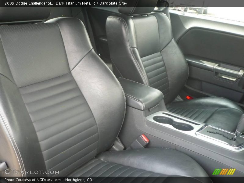 Dark Titanium Metallic / Dark Slate Gray 2009 Dodge Challenger SE