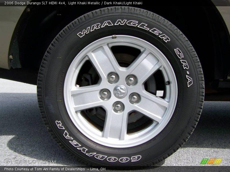 Light Khaki Metallic / Dark Khaki/Light Khaki 2006 Dodge Durango SLT HEMI 4x4