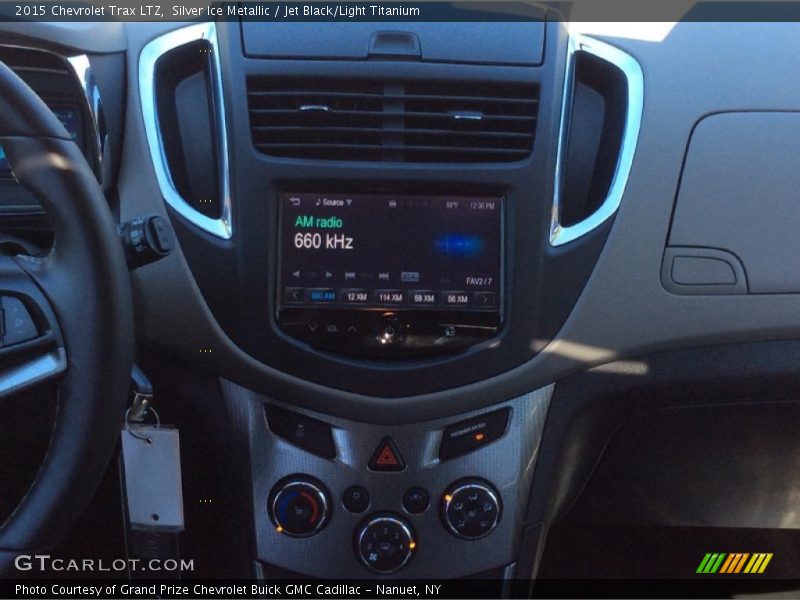 Silver Ice Metallic / Jet Black/Light Titanium 2015 Chevrolet Trax LTZ