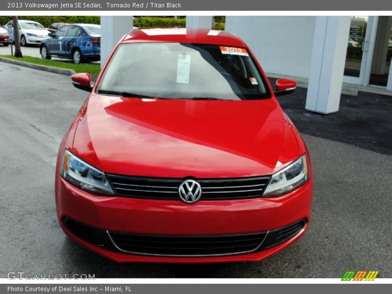 Tornado Red / Titan Black 2013 Volkswagen Jetta SE Sedan