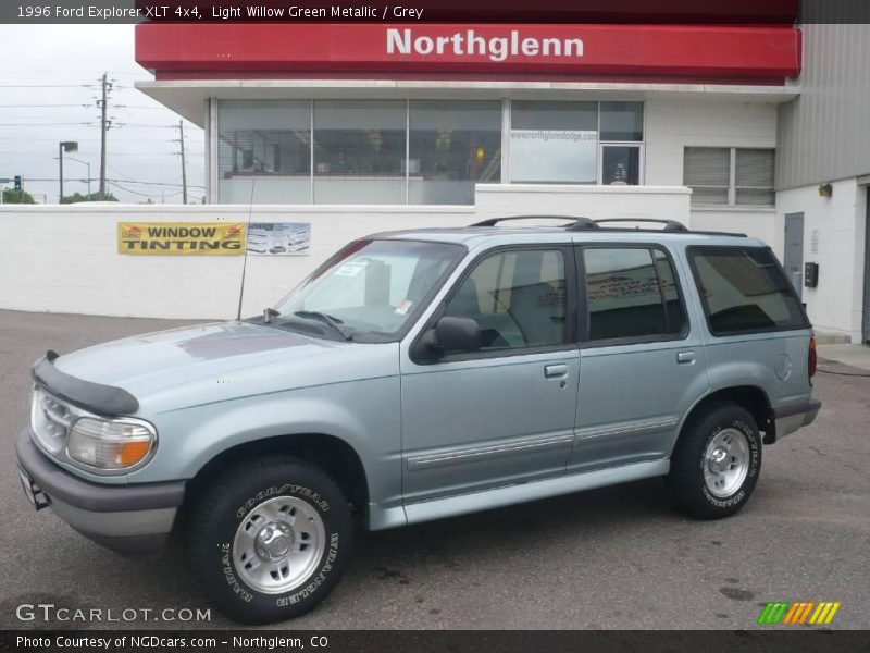 Light Willow Green Metallic / Grey 1996 Ford Explorer XLT 4x4