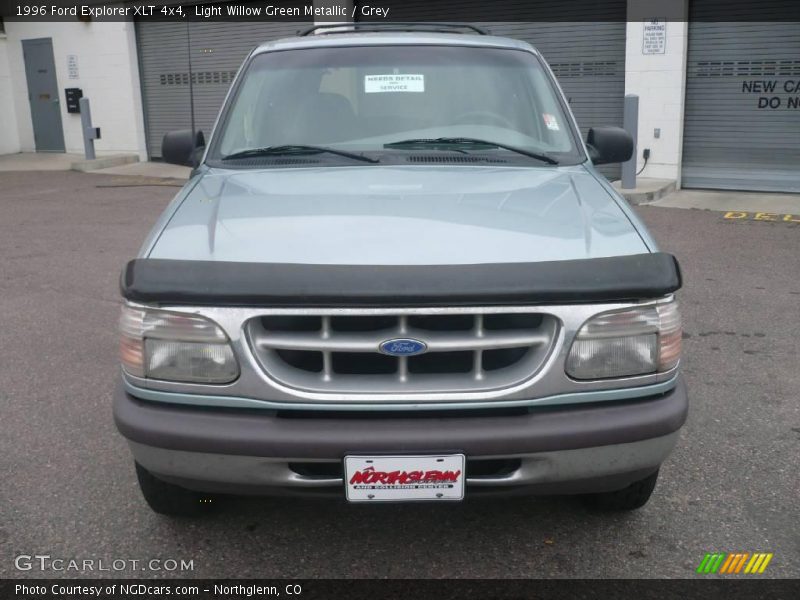 Light Willow Green Metallic / Grey 1996 Ford Explorer XLT 4x4