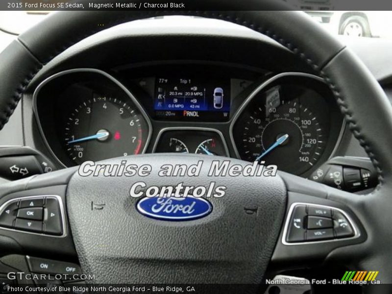 Magnetic Metallic / Charcoal Black 2015 Ford Focus SE Sedan